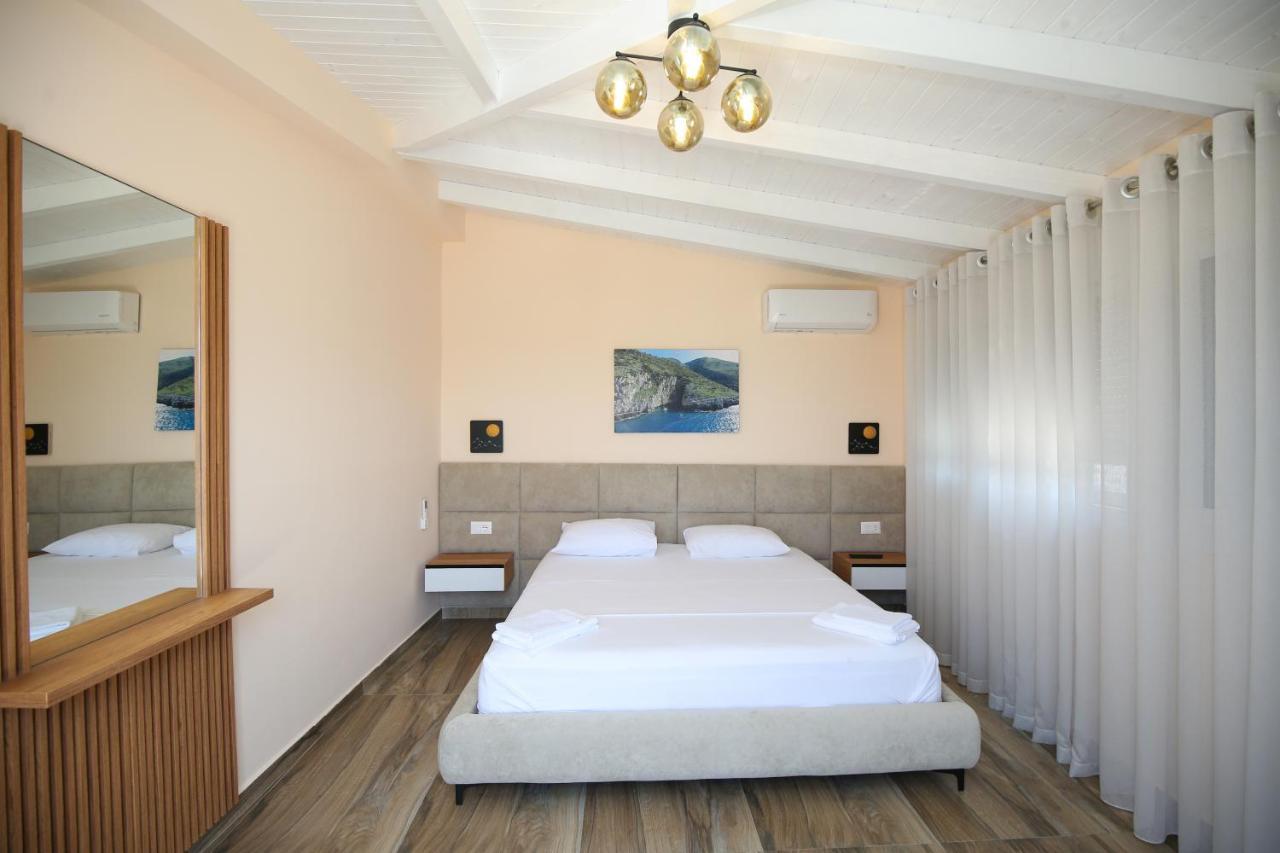 Queen Apartmets Vlore Exterior photo