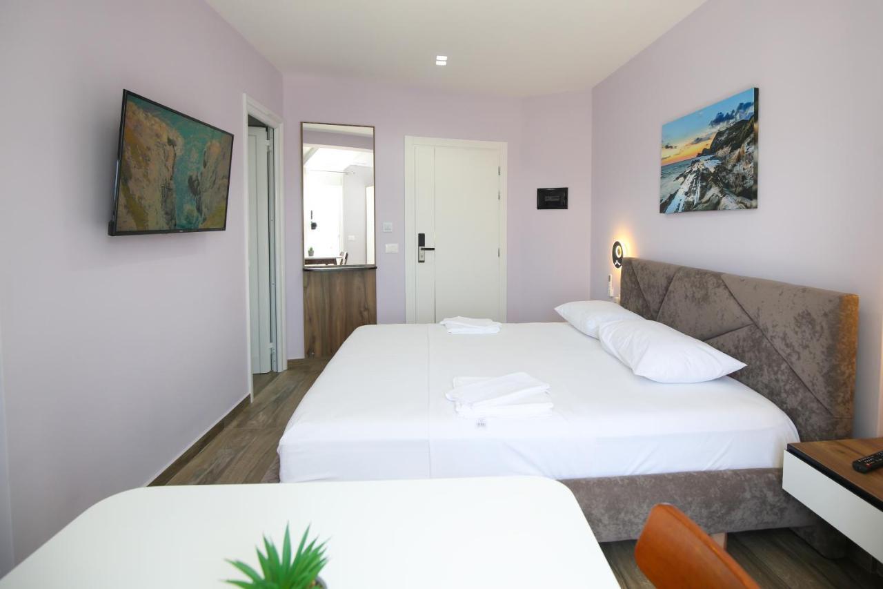 Queen Apartmets Vlore Exterior photo