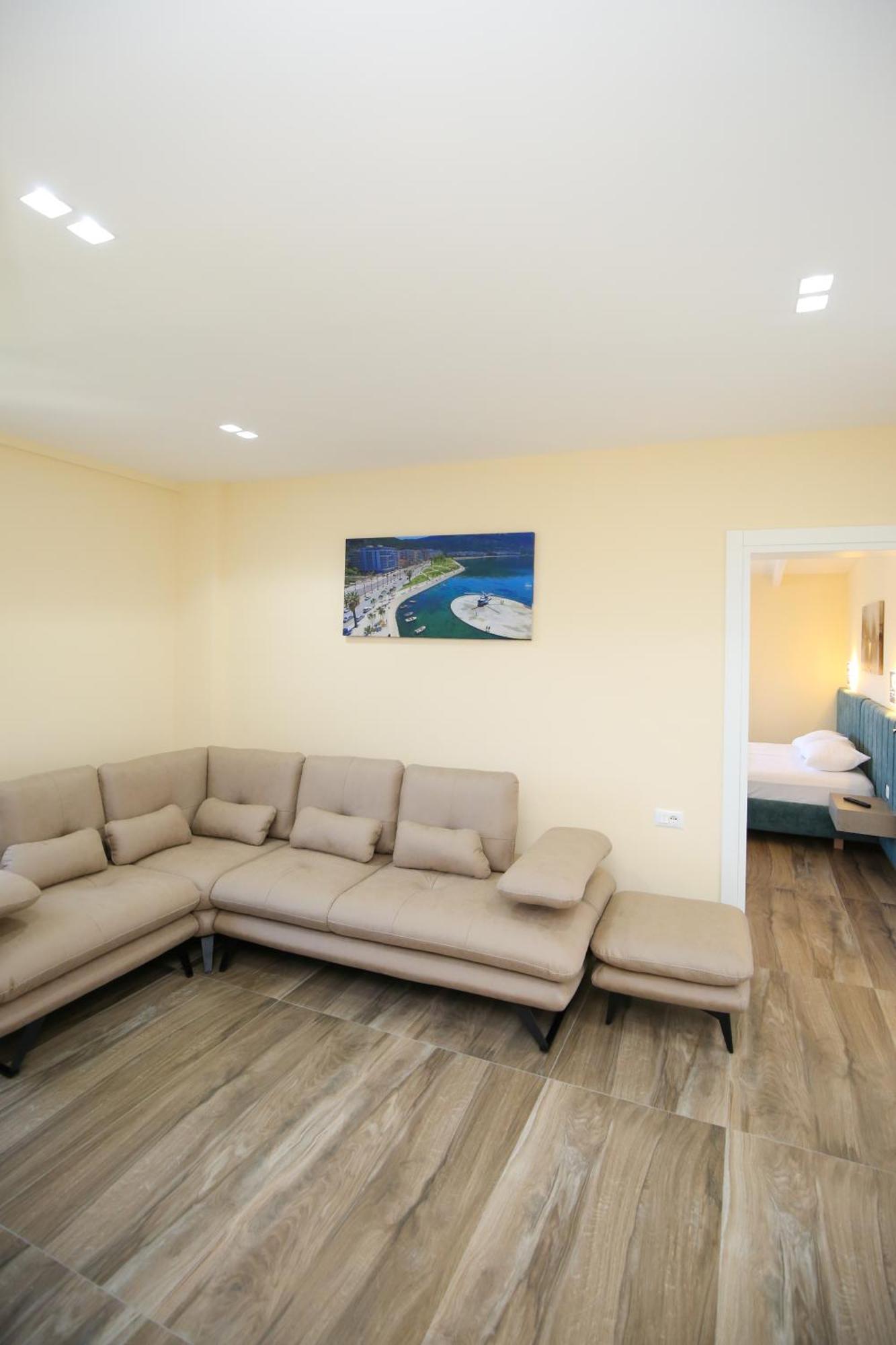 Queen Apartmets Vlore Room photo